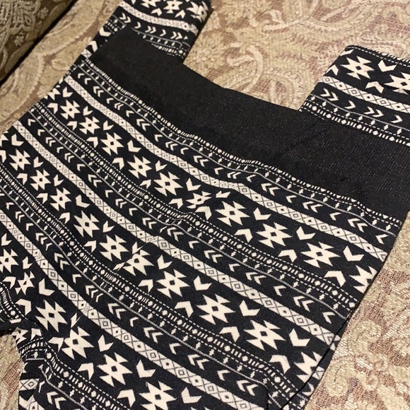 Fleece Leggings- Kohl’s - Picture 3 of 4